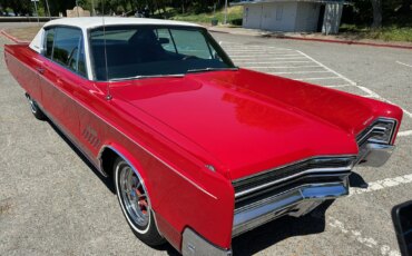 Chrysler-300-1968-Red-Black-13