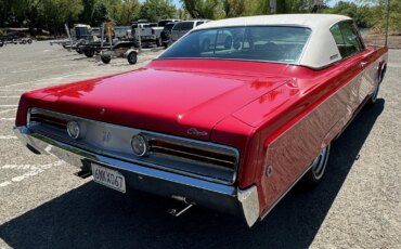 Chrysler-300-1968-Red-Black-14