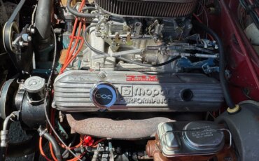 Chrysler-300-1968-Red-Black-5