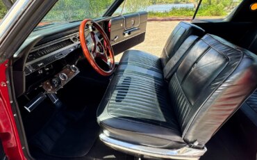 Chrysler-300-1968-Red-Black-6