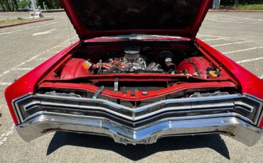 Chrysler-300-1968-Red-Black-7