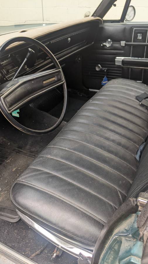 Chrysler-300-1970-blue-10
