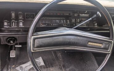 Chrysler-300-1970-blue-11