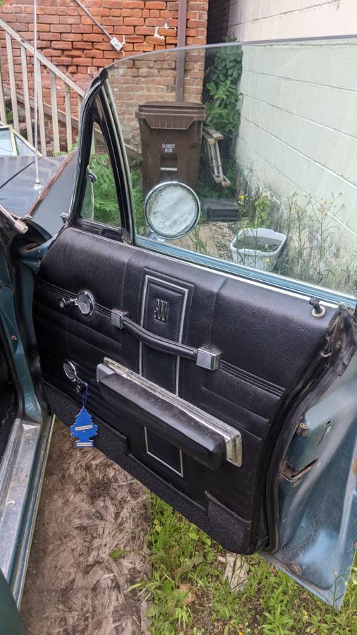 Chrysler-300-1970-blue-13