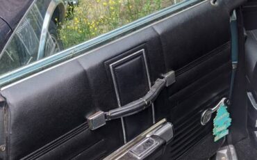 Chrysler-300-1970-blue-14
