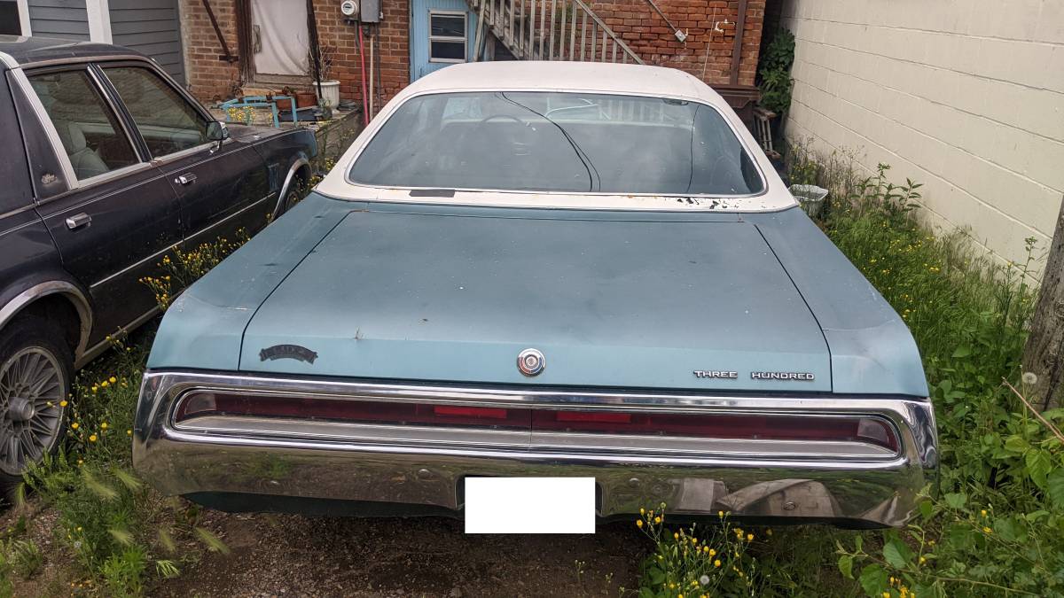 Chrysler-300-1970-blue-5