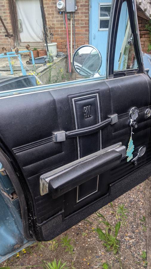 Chrysler-300-1970-blue-9