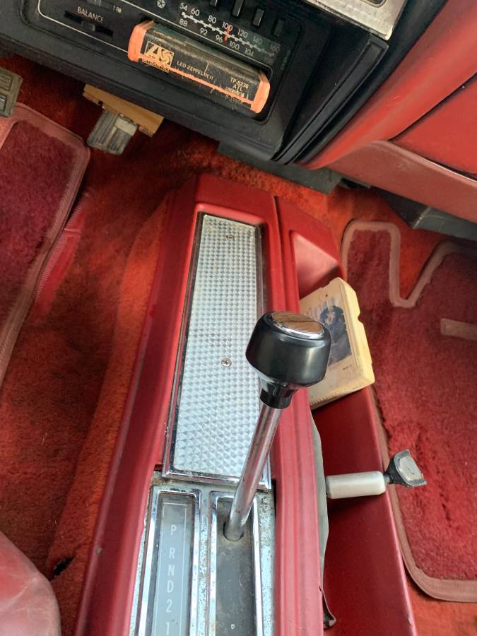 Chrysler-300-1979-11