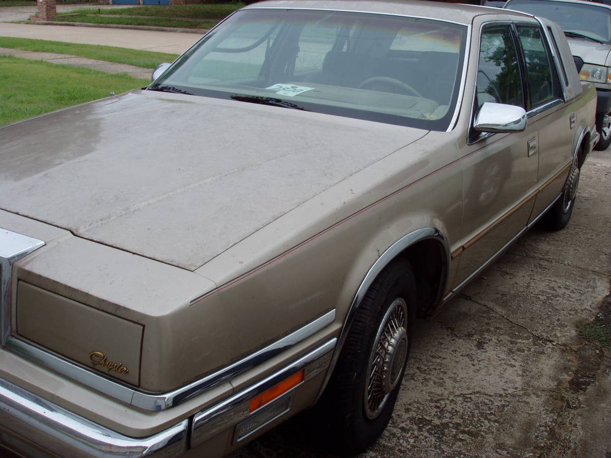 Chrysler-5th-ave-new-yorker-1991-custom-1