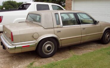 Chrysler-5th-ave-new-yorker-1991-custom