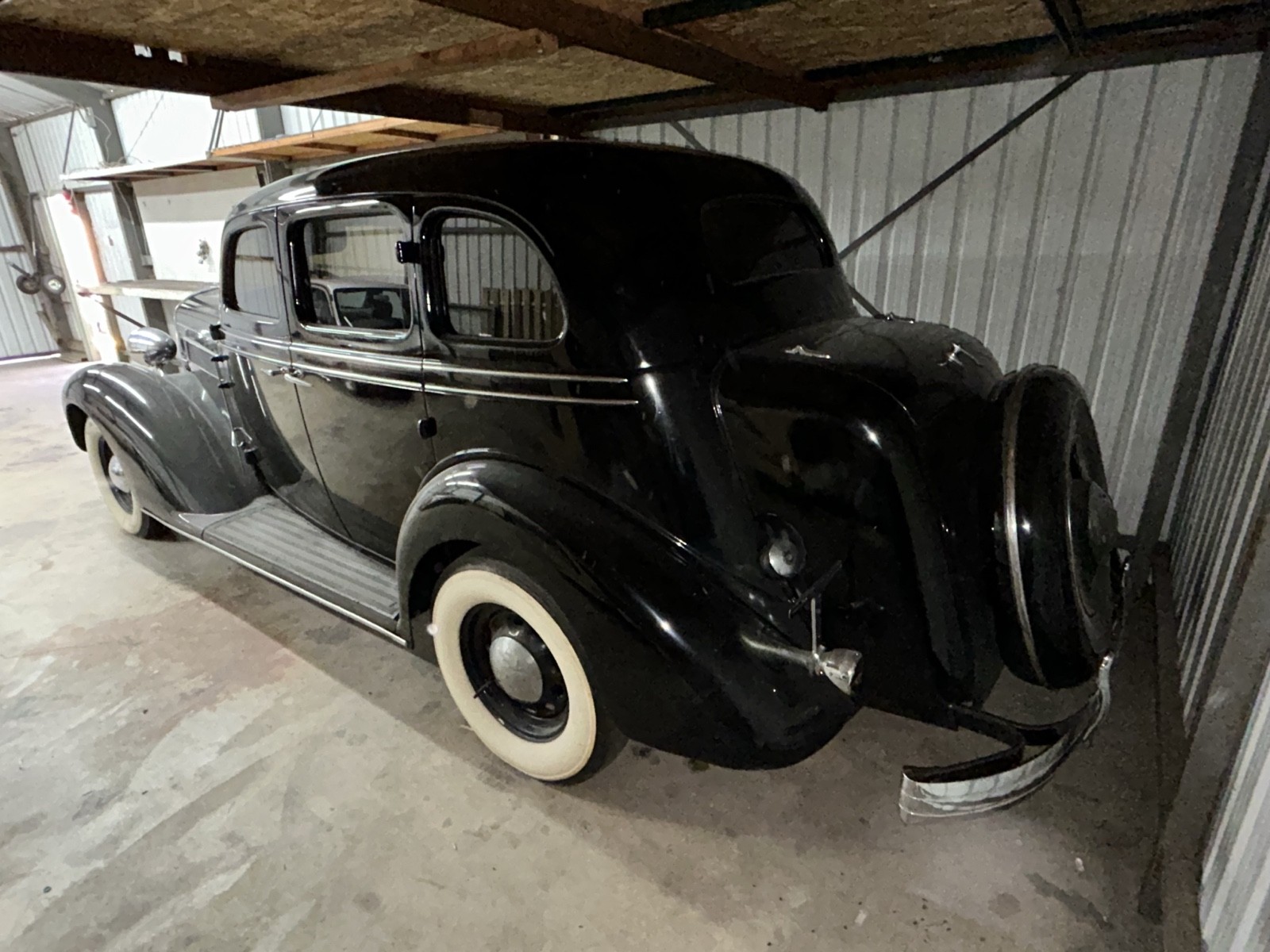 Chrysler-Airstream-1935-3