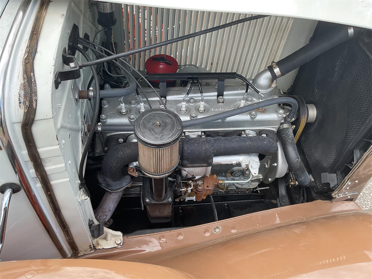 Chrysler-Cl-1932-Brown-Cream-19