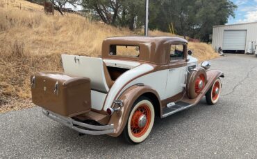Chrysler-Cl-1932-Brown-Cream-3