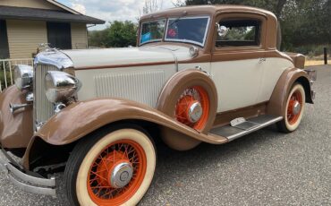 Chrysler-Cl-1932-Brown-Cream-7