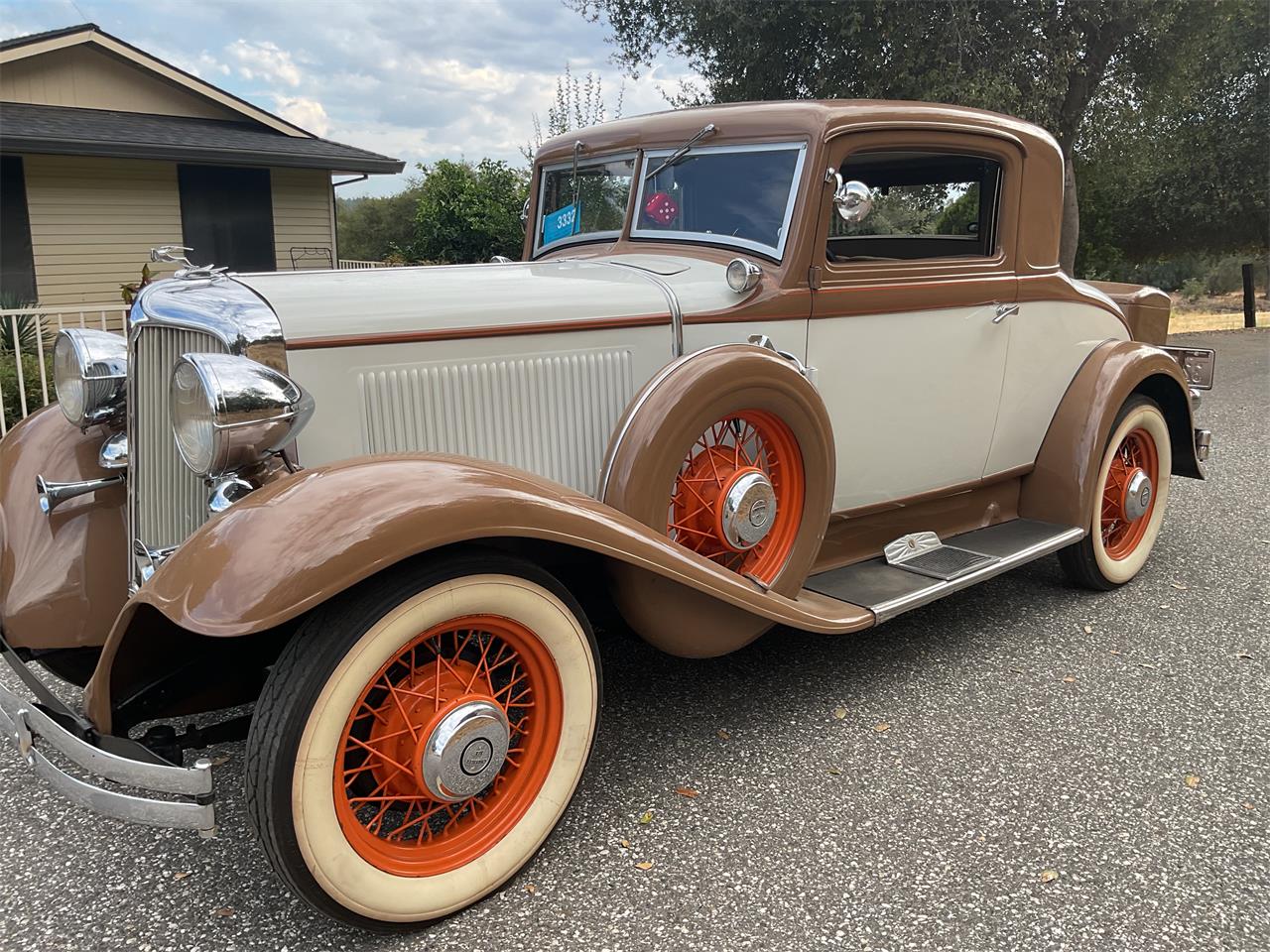 Chrysler-Cl-1932-Brown-Cream-7