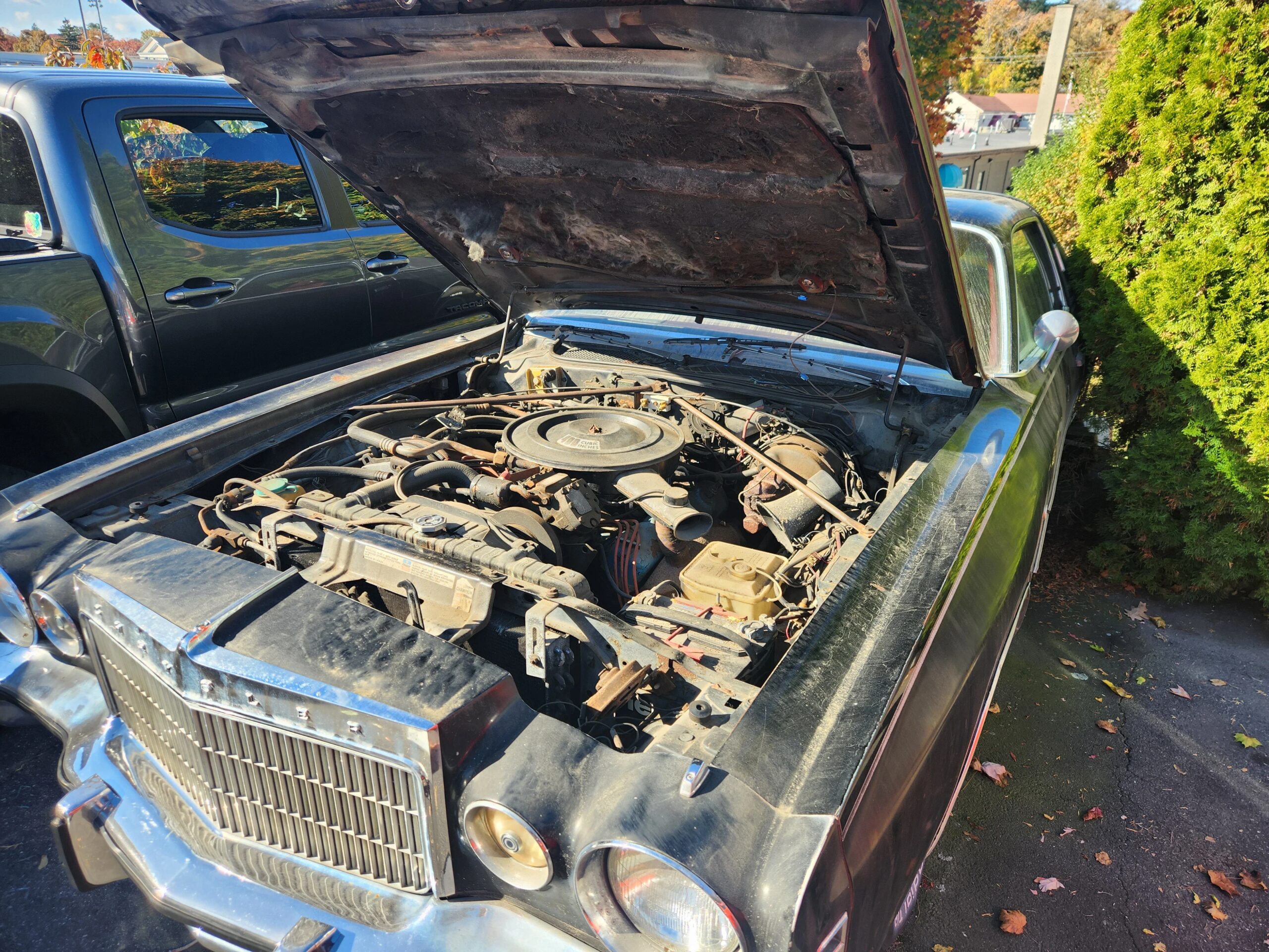 Chrysler-Cordoba-1975-Black-Burgundy-1