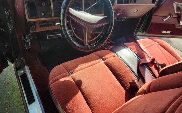 Chrysler-Cordoba-1975-Black-Burgundy-10