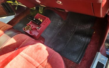 Chrysler-Cordoba-1975-Black-Burgundy-8
