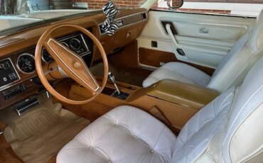 Chrysler-Cordoba-1976-Off-White-Off-White-3