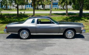 Chrysler-Cordoba-1978-Charcoal-Gray-Black-3