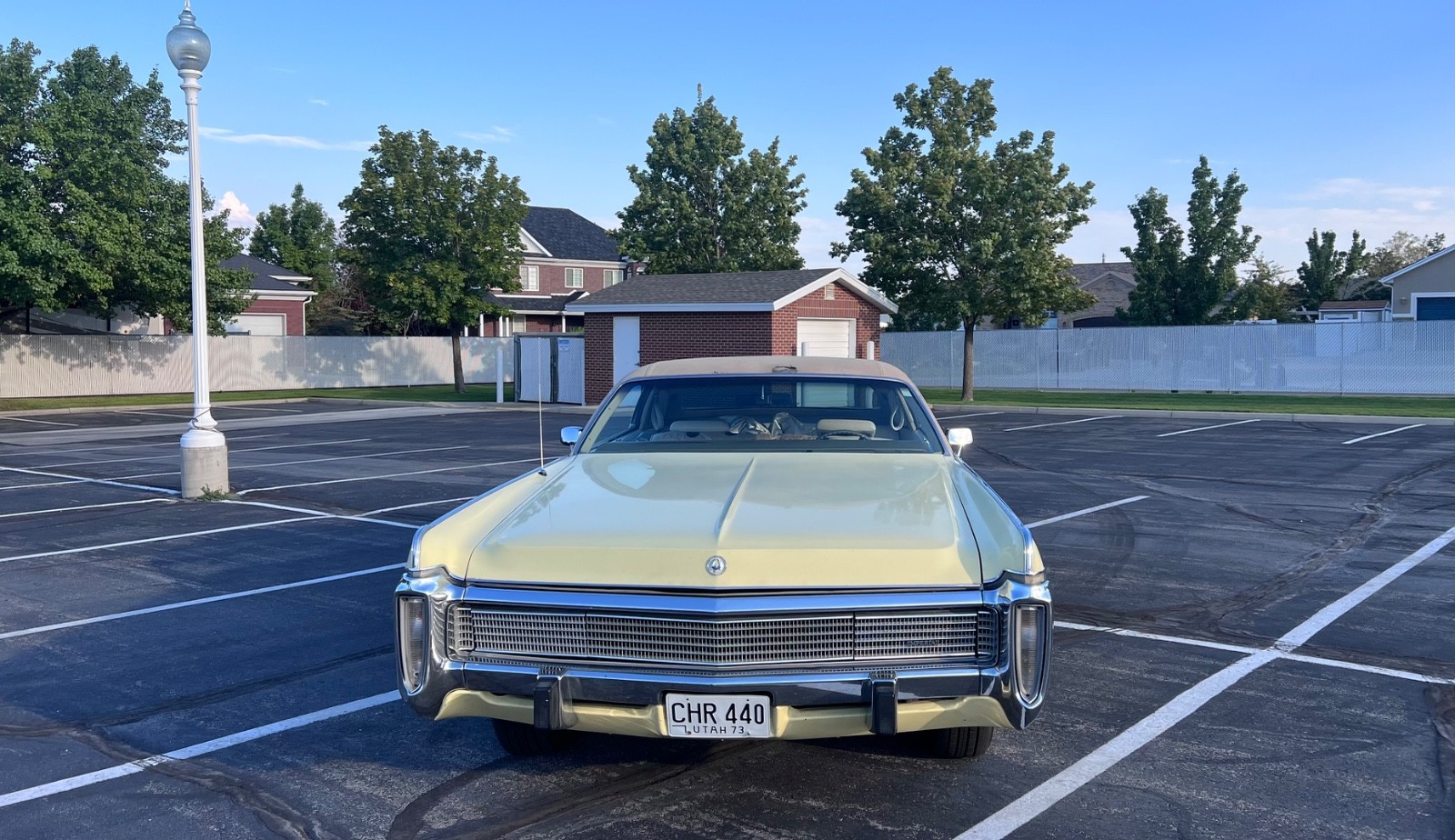 Chrysler-Imperial-1973-Sedan-1