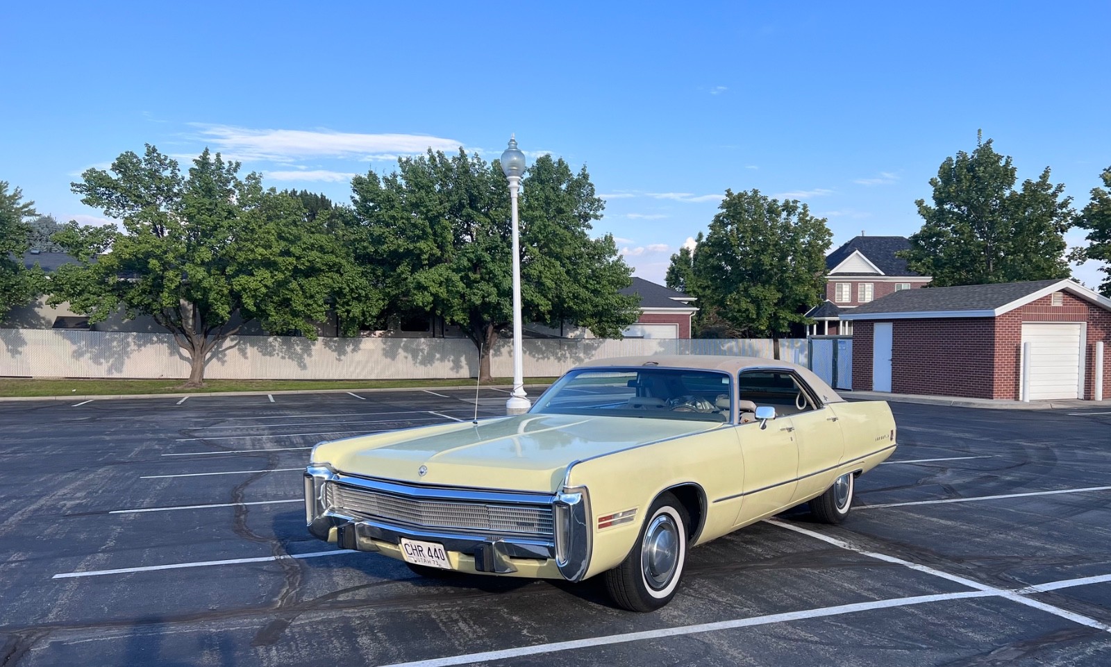 Chrysler-Imperial-1973-Sedan-2