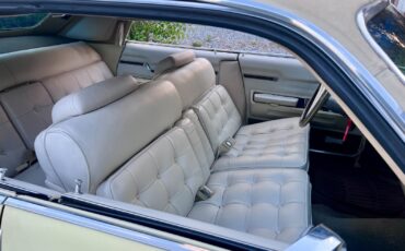 Chrysler-Imperial-1973-Sedan-36