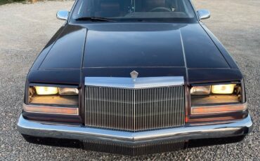 Chrysler-Imperial-1990-3