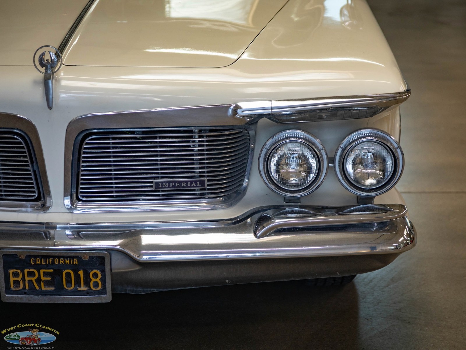 Chrysler-Imperial-LeBaron-So-Hampton-4-Door-Hardtop-1962-4-Door-Hardtop-16