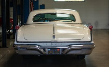 Chrysler-Imperial-LeBaron-So-Hampton-4-Door-Hardtop-1962-4-Door-Hardtop-17