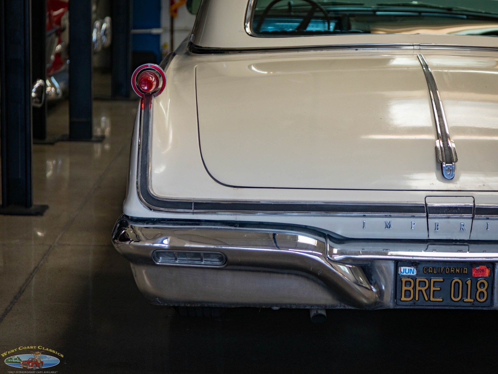 Chrysler-Imperial-LeBaron-So-Hampton-4-Door-Hardtop-1962-4-Door-Hardtop-18
