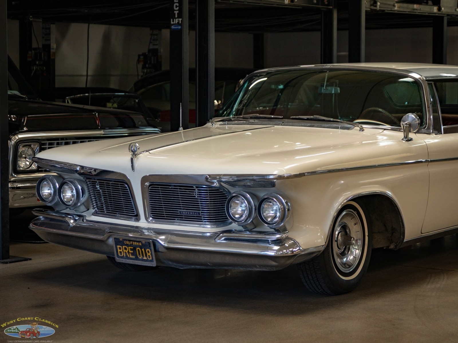 Chrysler-Imperial-LeBaron-So-Hampton-4-Door-Hardtop-1962-4-Door-Hardtop-8