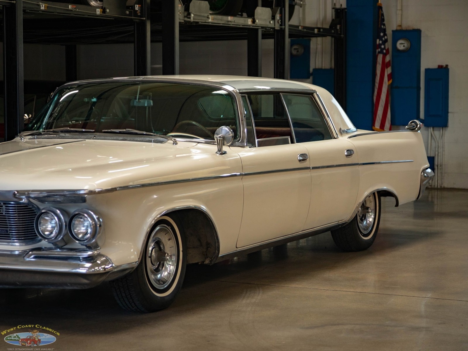 Chrysler-Imperial-LeBaron-So-Hampton-4-Door-Hardtop-1962-4-Door-Hardtop-9