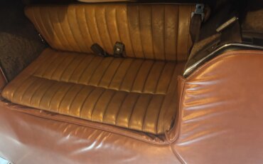 Chrysler-Lebaron-convertible-1983-Blue-Brown-1