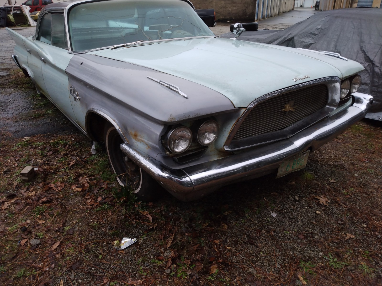 Chrysler-New-Yorker-1960-Sedan-2