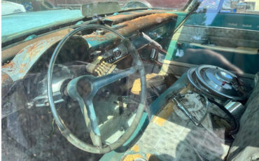 Chrysler-New-Yorker-1960-Sedan-8