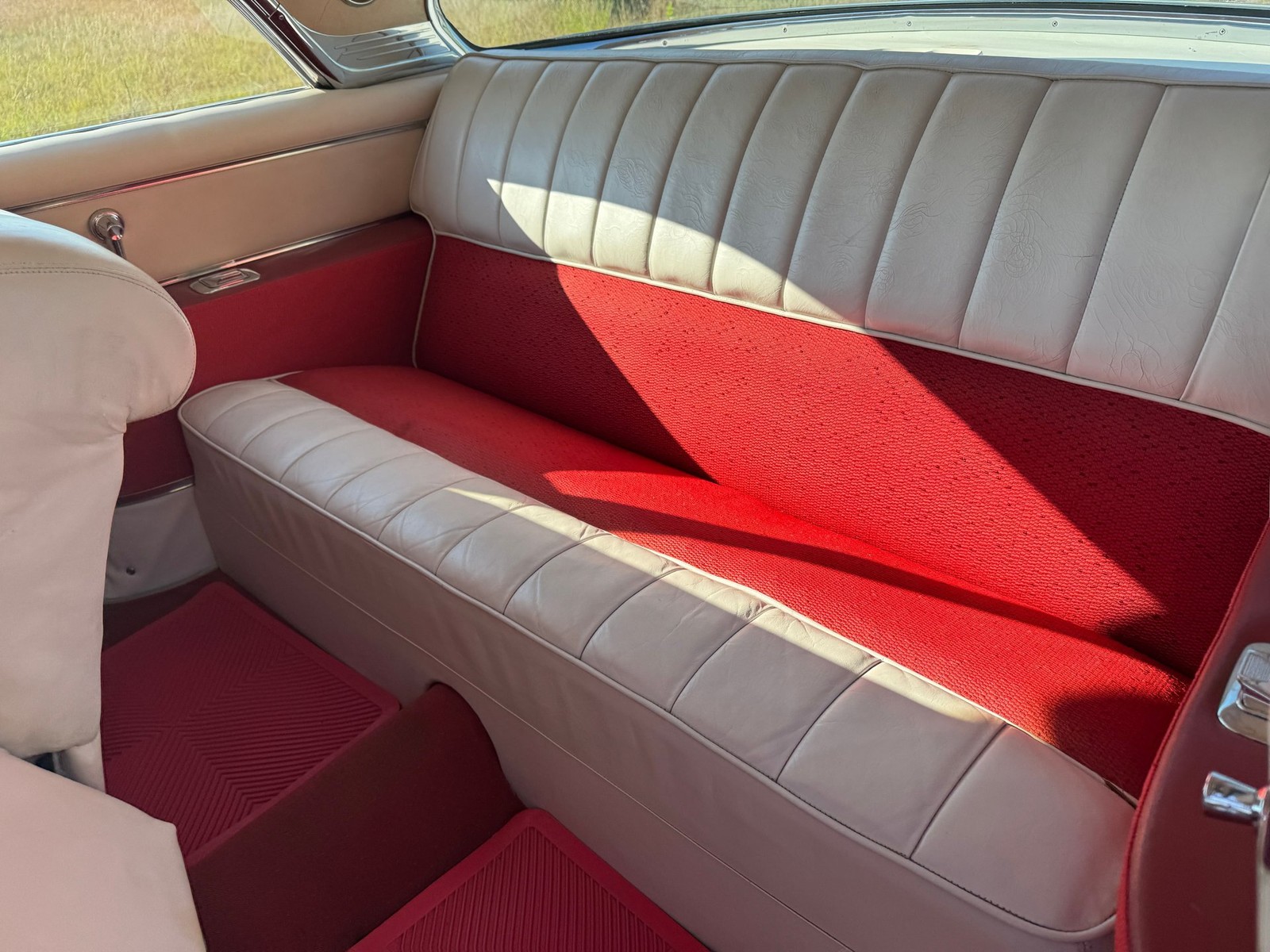 Chrysler-New-Yorker-Deluxe-St.-Regis-1955-Other-11