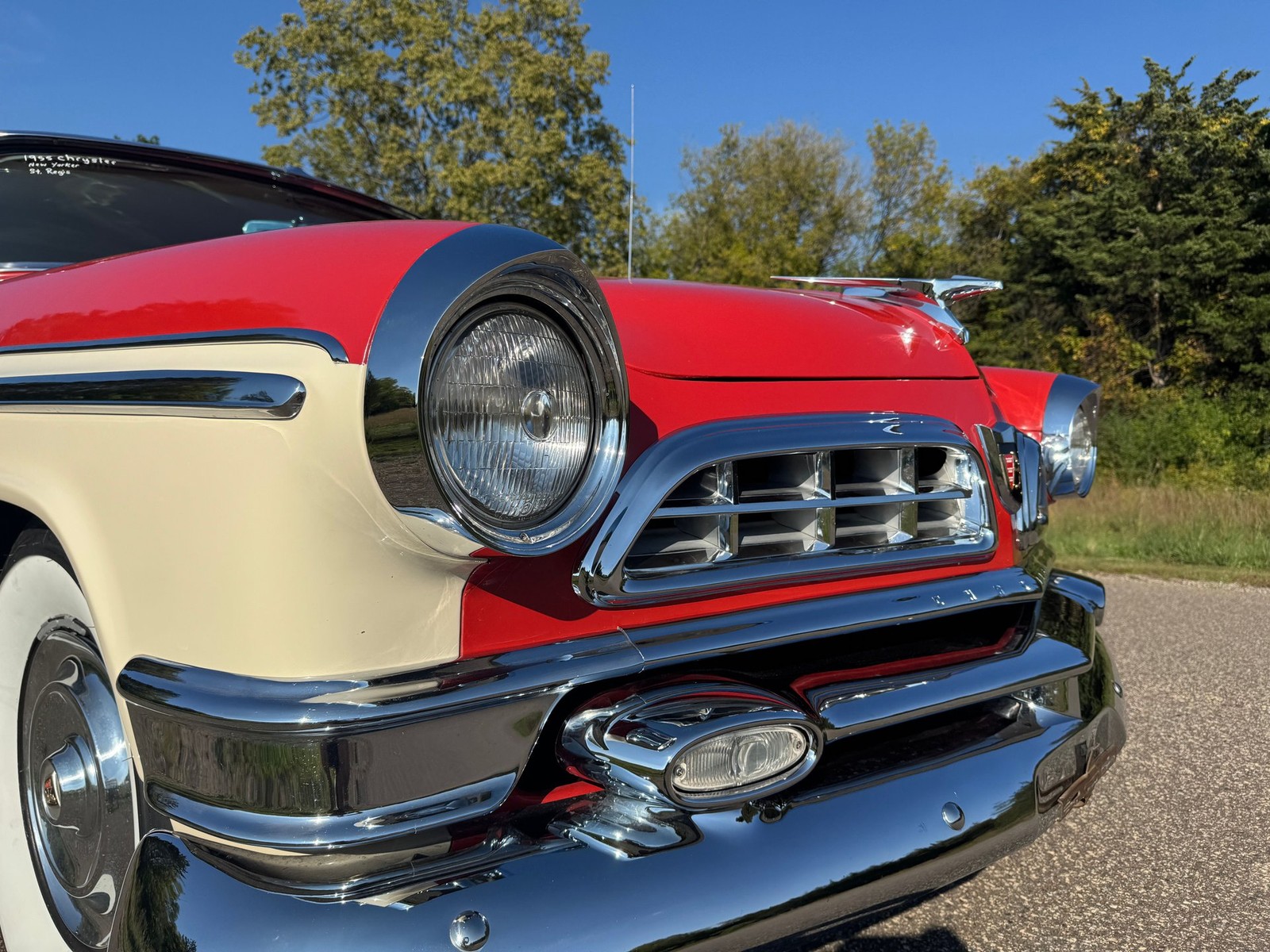 Chrysler-New-Yorker-Deluxe-St.-Regis-1955-Other-21
