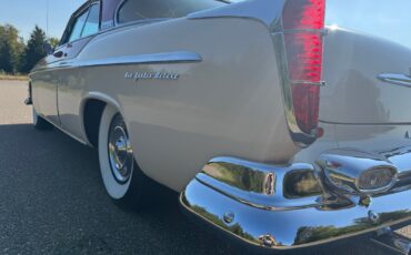 Chrysler-New-Yorker-Deluxe-St.-Regis-1955-Other-30