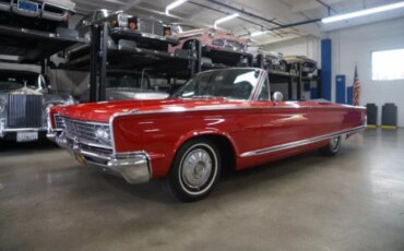 Chrysler-Newport-1966-Red-Black-10