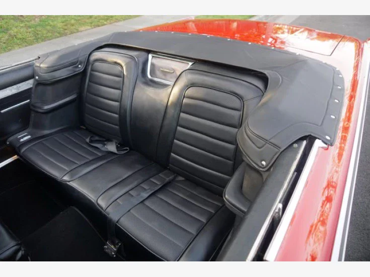 Chrysler-Newport-1966-Red-Black-11