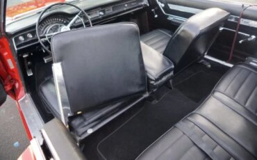 Chrysler-Newport-1966-Red-Black-13