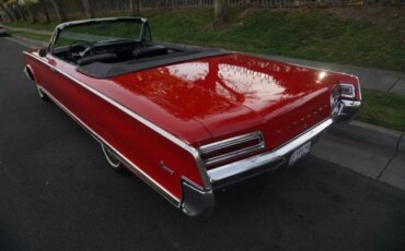 Chrysler-Newport-1966-Red-Black-25