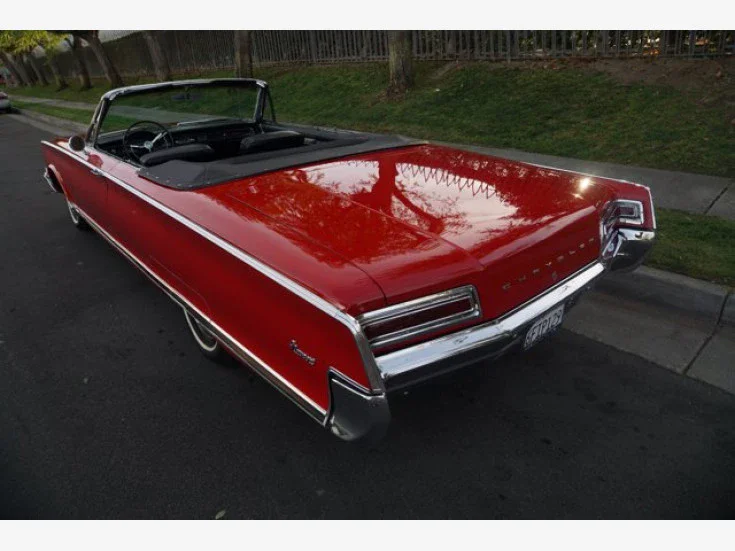 Chrysler-Newport-1966-Red-Black-25