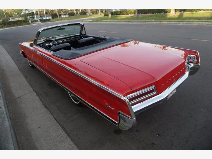 Chrysler-Newport-1966-Red-Black-29
