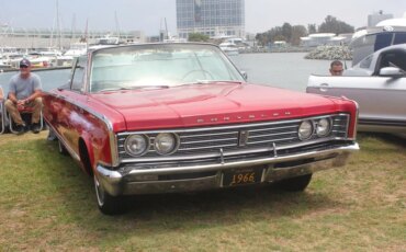 Chrysler-Newport-1966-Red-Black-39