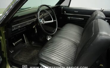 Chrysler-Newport-1968-Meadow-Green-Black-12