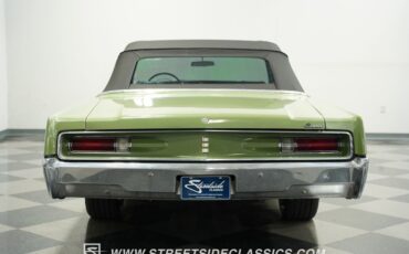 Chrysler-Newport-1968-Meadow-Green-Black-18