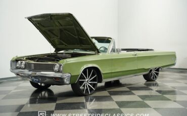 Chrysler-Newport-1968-Meadow-Green-Black-27