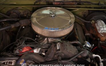 Chrysler-Newport-1968-Meadow-Green-Black-30
